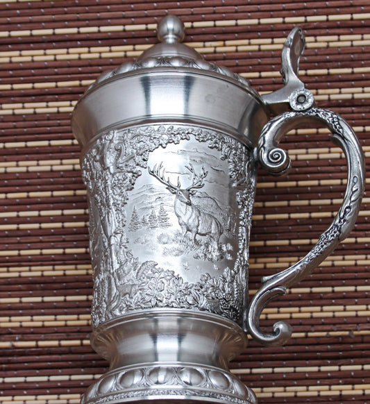 Vintage tin mug. Hunting