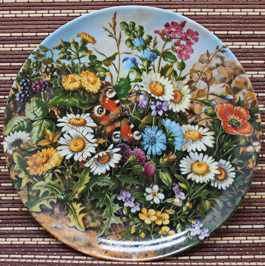 12 wall porcelain panels from the 'Wild Beauties' series.