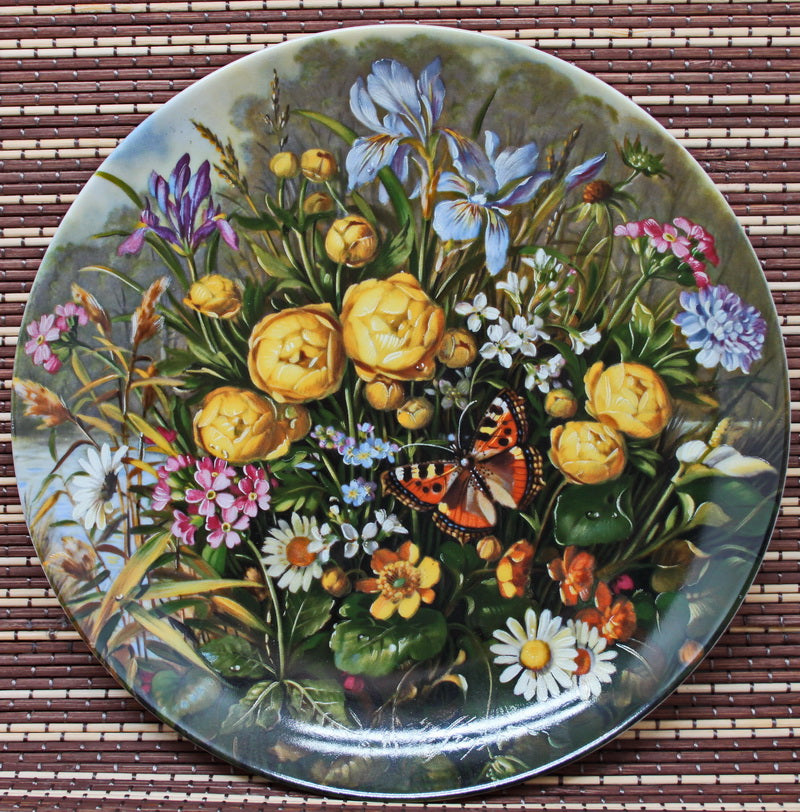 12 wall porcelain panels from the 'Wild Beauties' series.