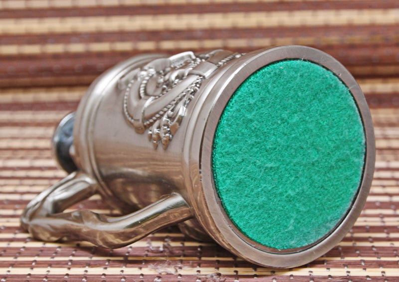 Vintage table lighter.